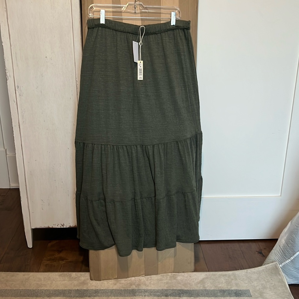 Women’s long skirt in olive green.